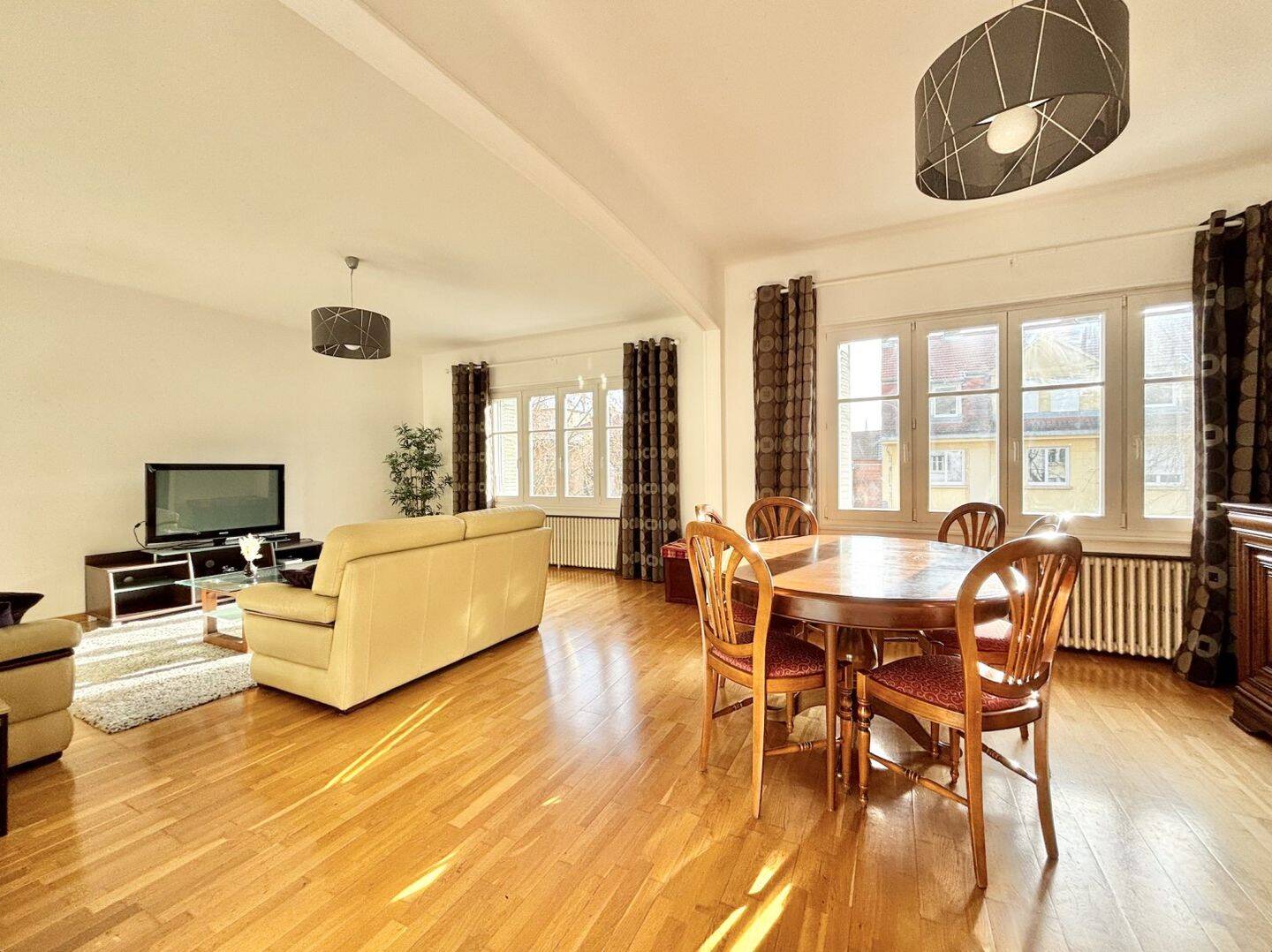 Appartement 4 pièces 100 m² · à Metz · 100 m² · 1 200 €/mois