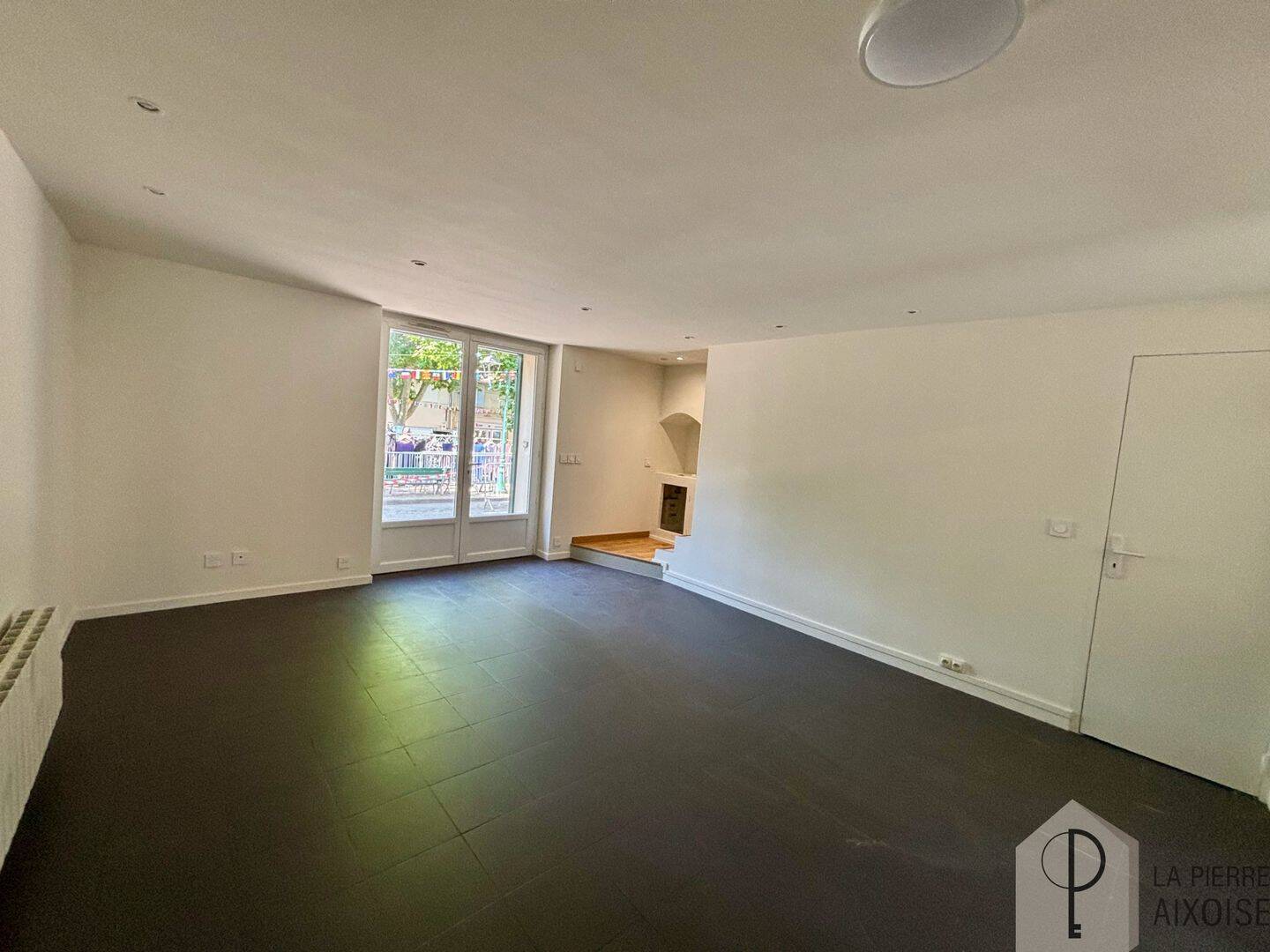 Maison 3 pièces 64 m² · à Gréasque · 63,7 m² · 900 €