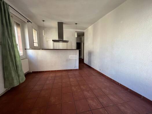 Appartement à vendre 110 000 € 4 pièces 3 chambres 110 m² Millas 66170