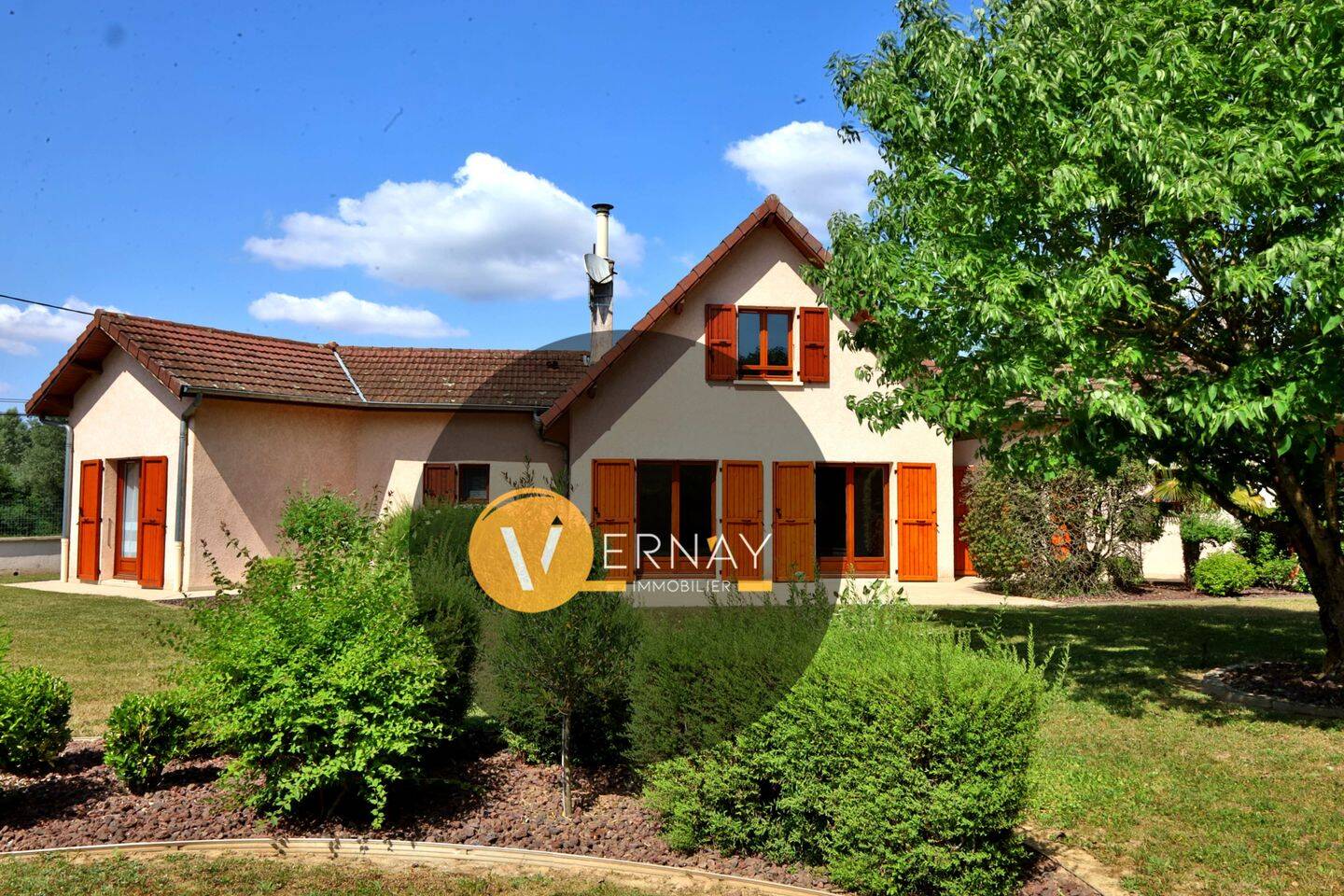 Maison 4 pièces 135 m² · à Saint-Just-Chaleyssin · 135 m² · 450 000 €