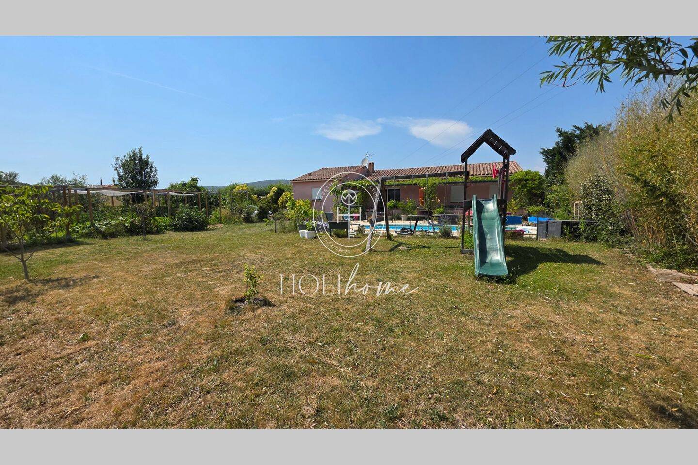 Maison 6 pièces 151 m² · à Le Puy-Sainte-Réparade · 151 m² · 585 000 €