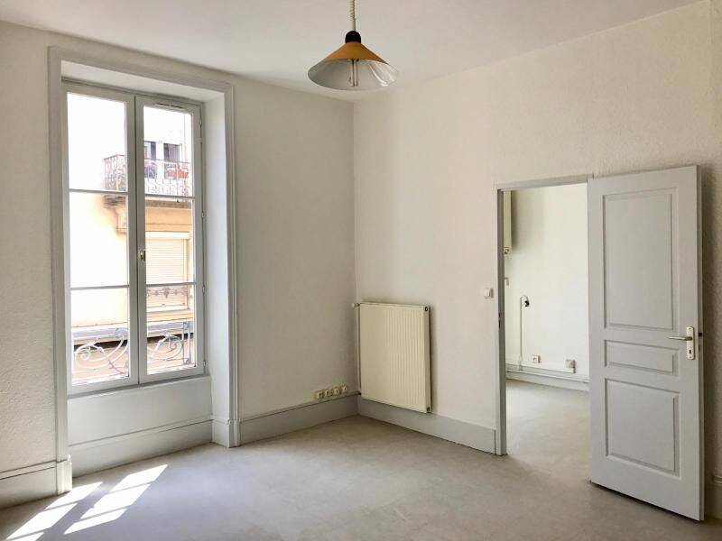 Appartement 1 pièce 31 m² · à Villefranche-sur-Saône · 30,5 m² · 376 €