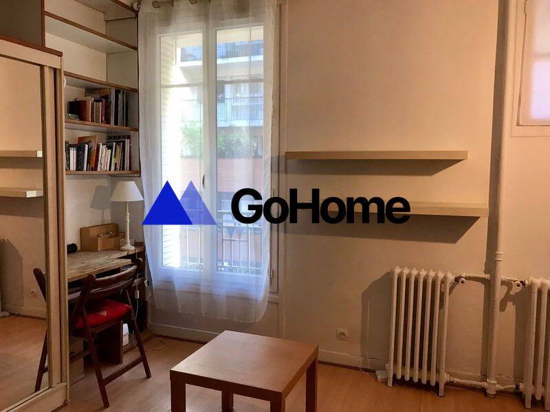 Appartement 1 pièce 17 m² · à Paris 15ème Arrondissement · 17 m² · 735 €