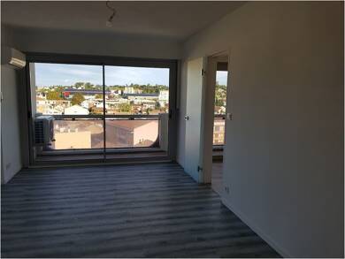 Appartement à louer 930 € 5 pièces 3 chambres 94,7 m² 9ème étage Centre Ville-Stalingrad Ales 30100