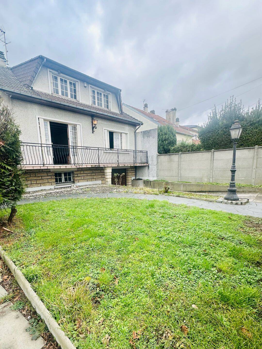 Maison 5 pièces 136 m² · à Carrières-sur-Seine · 136 m² · 655 000 €