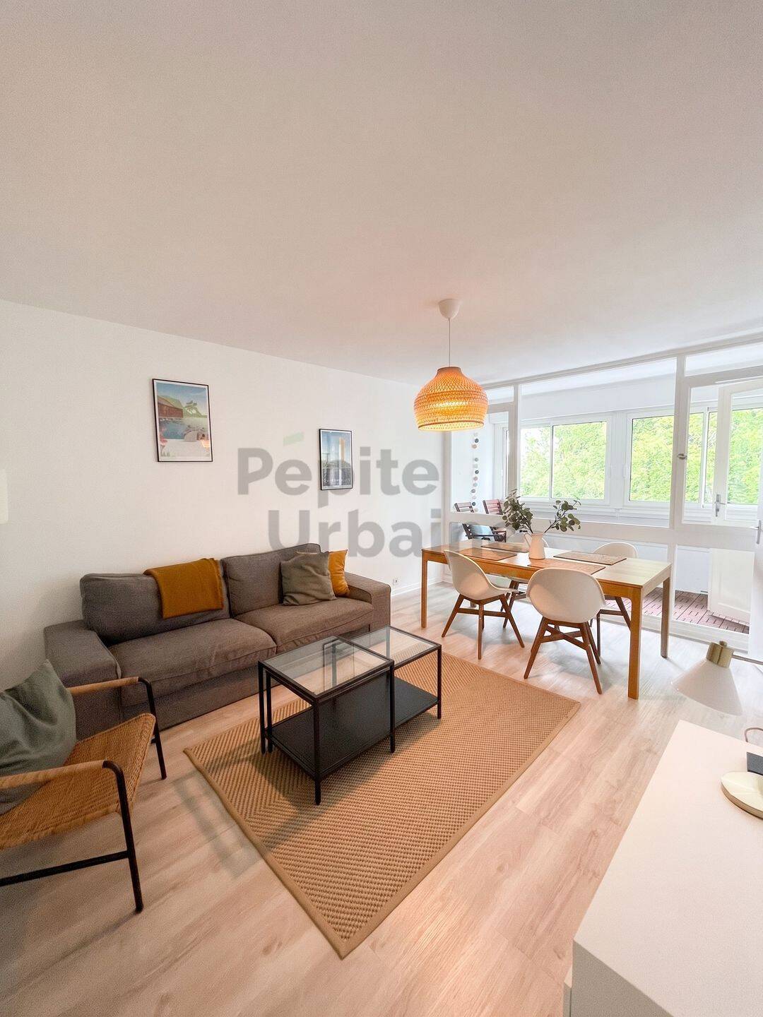 4 pièces 74 m² · à Nantes · 74 m² · 400 €/mois