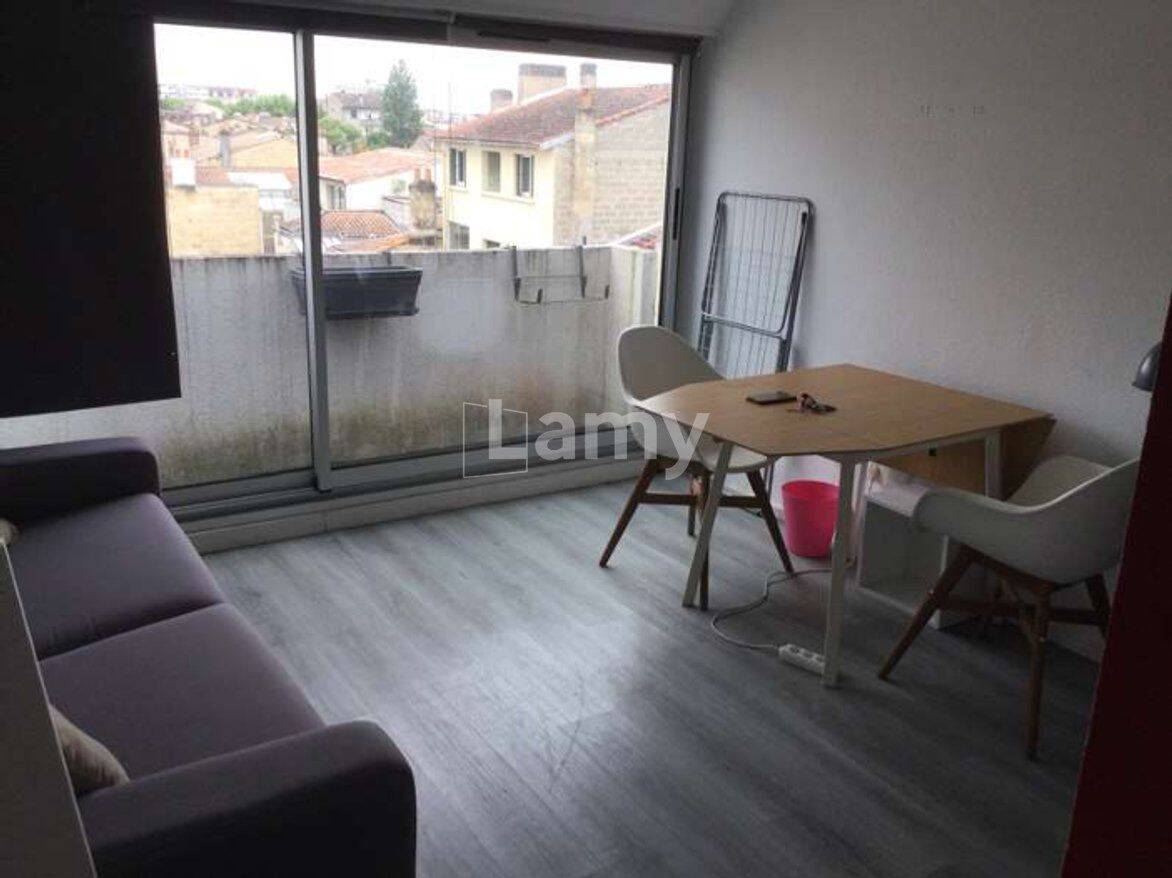 Appartement 1 pièce 19 m² · à Bordeaux · 19,4 m² · 570 €