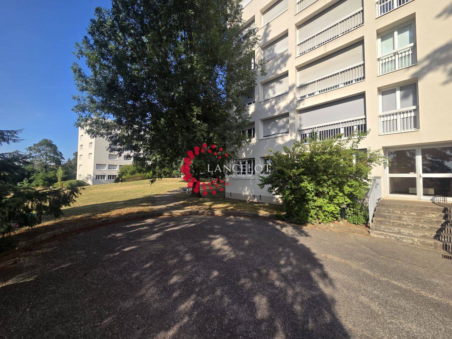 Appartement 3 pièces 73 m² · à Sainte-Foy-lès-Lyon · 72,7 m² · 230 000 €