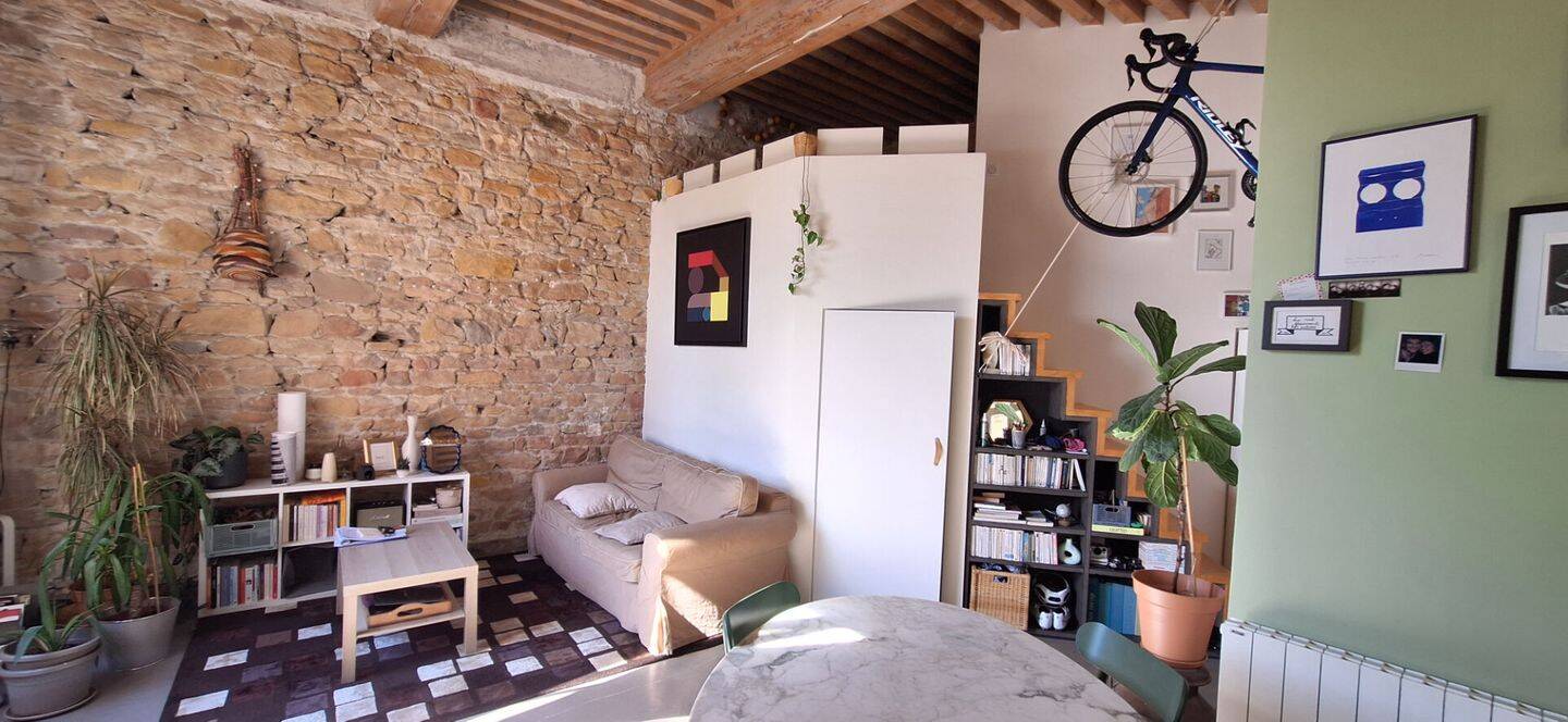 Appartement 1 pièce 48 m² · à Lyon 2ème Arrondissement · 48 m² · 890 €