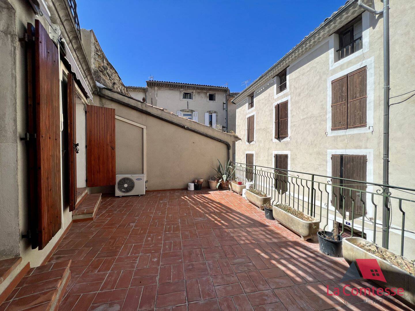 Appartement 3 pièces 81 m² · à Lambesc · 80,7 m² · 900 €/mois