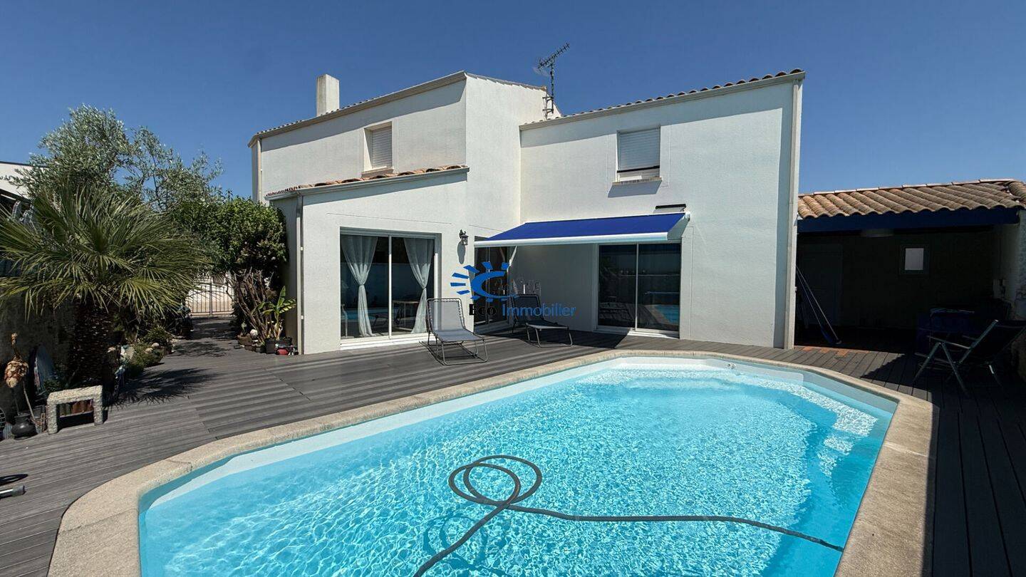 Maison 8 pièces 199 m² · à Lagord · 199 m² · 649 000 €