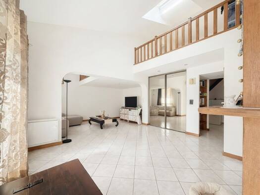 Appartement à vendre 359 000 € 6 pièces 4 chambres 120 m² Étage 2/4 Les Saules Guyancourt 78280