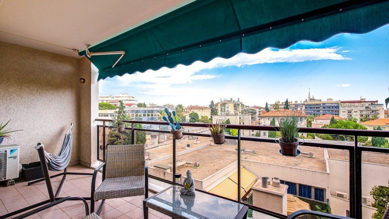 Appartement 2 pièces 53 m² · à Nice · 53 m² · 299 000 €