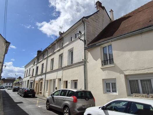 Immeuble à vendre 75 990 € 80 m² Ligueil 37240