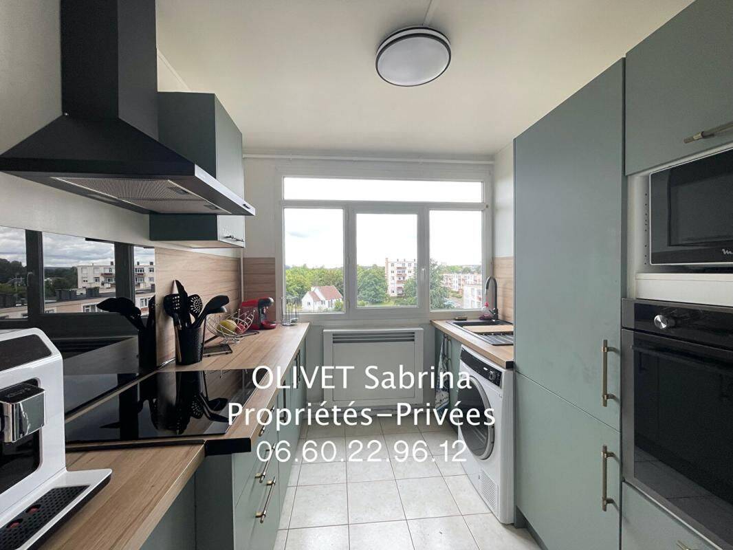 Appartement 5 pièces 79 m² · à Saint-Aubin-lès-Elbeuf · 79 m² · 75 000 €