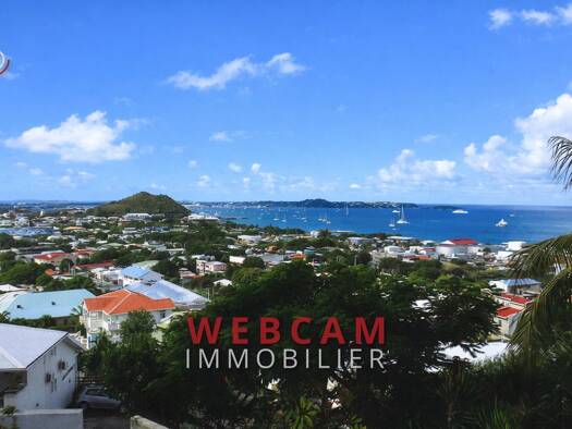 Appartement à vendre 180 000 € 3 pièces 2 chambres 54 m² Étage 1/1 Saint-Martin 97150