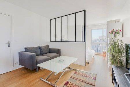 Appartement 1 pièce 32 m² · à Paris 10ème Arrondissement · 31,9 m² · 1 172 €
