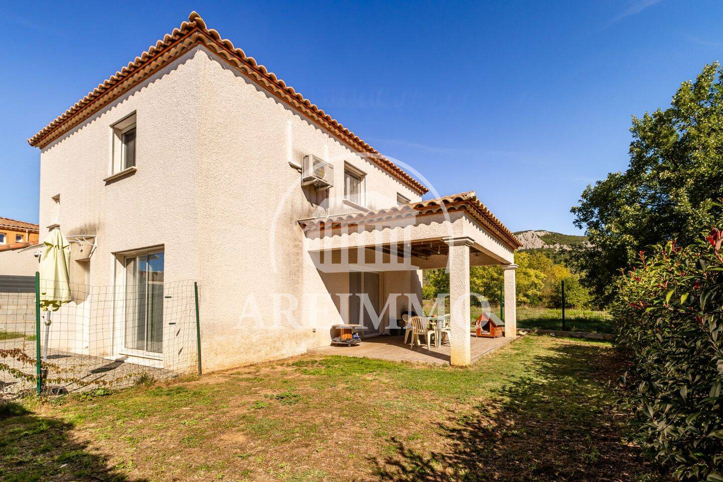 Maison 6 pièces 117 m² · à Saint-Bauzille-de-Putois · 117 m² · 329 000 €
