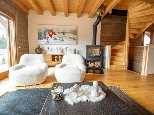 Appartement à vendre 1 470 000 € 6 pièces 5 chambres 170 m² RDC/4 Auron Saint-Étienne-de-Tinée 06660