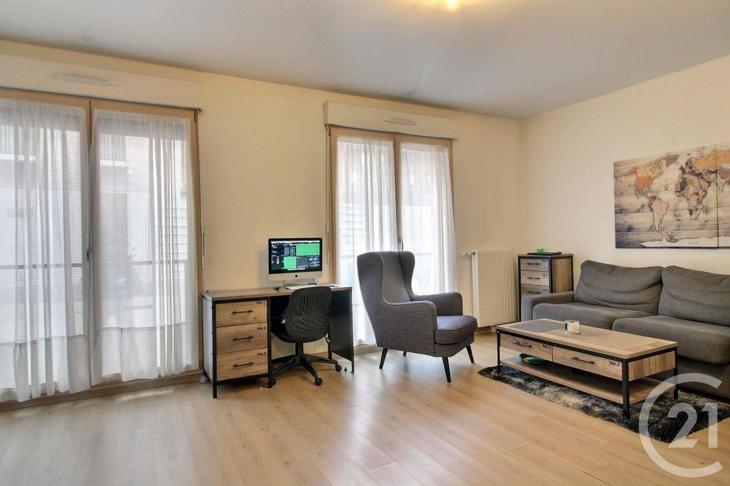 Appartement 1 pièce 33 m² · à Pantin · 32,8 m² · 223 000 €