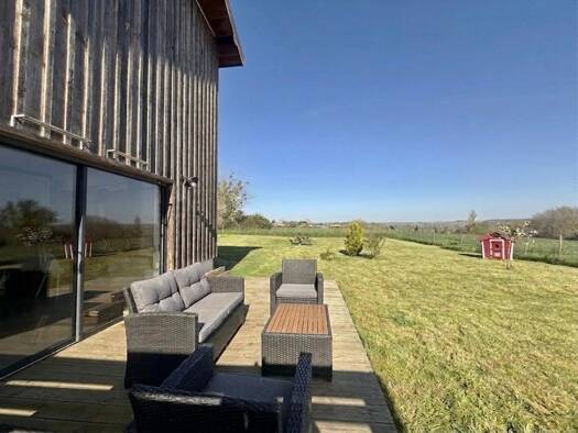 Maison à vendre 255 000 € 4 pièces 3 chambres 94,5 m² 1 000 m² de terrain Centre Ville Langon 33210