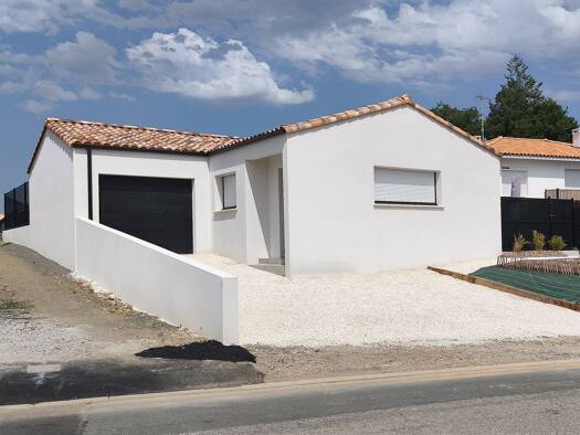 Maison à vendre 277 000 € 4 pièces 93 m² 469 m² de terrain Saint-Vincent-sur-Graon 85540