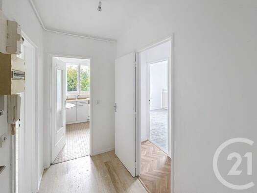 Appartement à louer 940 € 3 pièces 2 chambres 53,1 m² RDC Triel-sur-Seine 78510