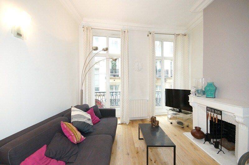 Appartement 3 pièces 59 m² · à Paris 8ème Arrondissement · 59 m² · 2 630 €