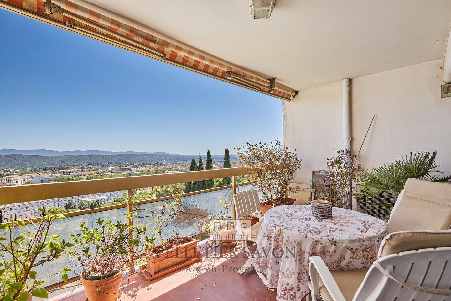 Appartement 6 pièces 125 m² · à Aix-en-Provence · 125 m² · 787 500 €