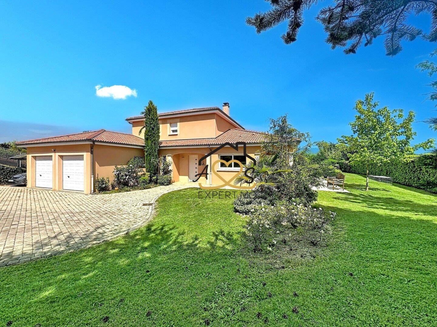 Maison 8 pièces 195 m² · à Peschadoires · 194,6 m² · 475 000 €