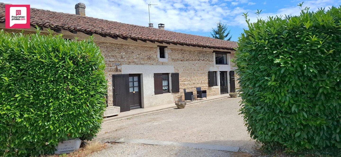 Maison 10 pièces 320 m² · à Viriat · 320 m² · 750 000 €