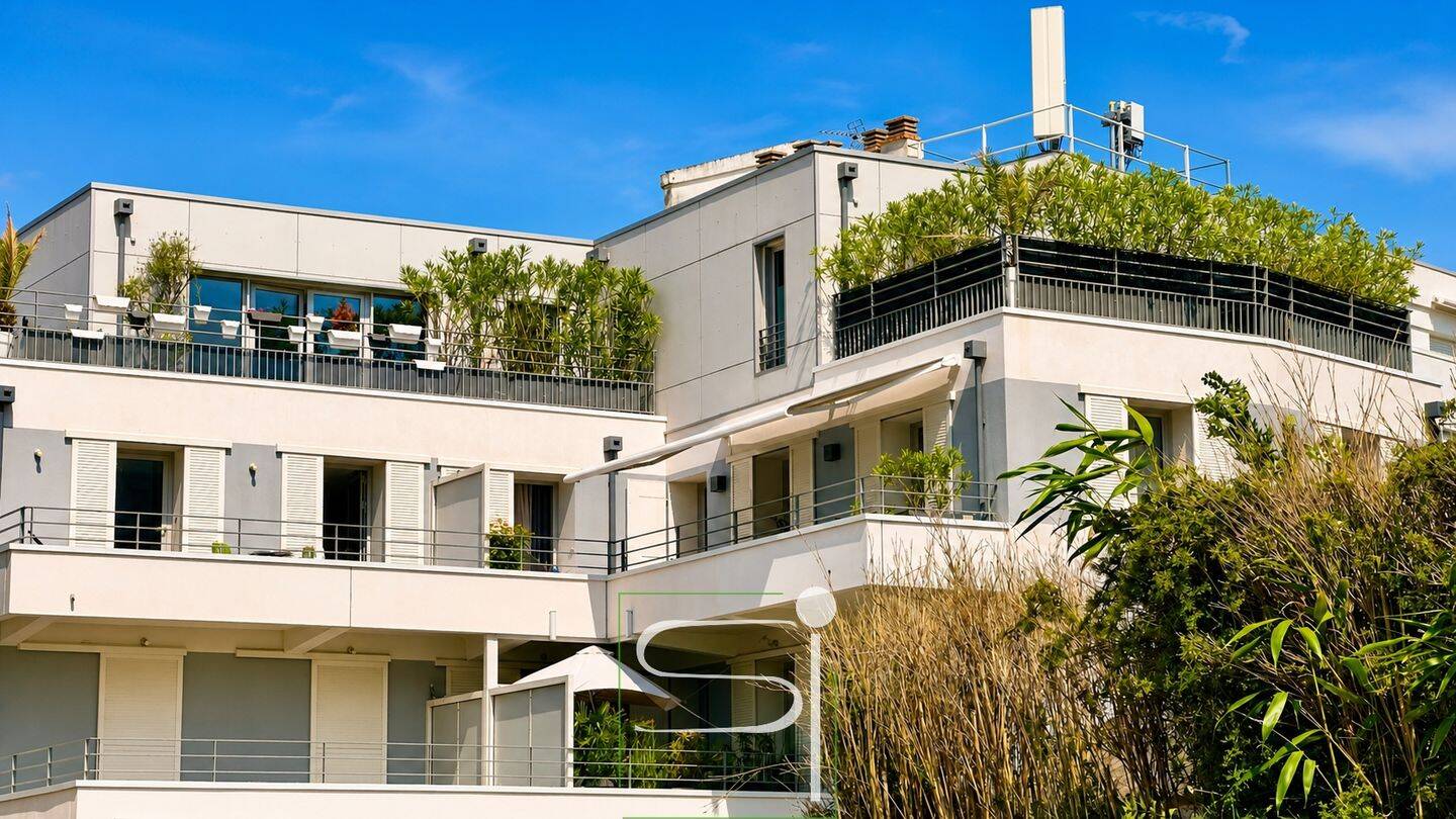 Appartement 7 pièces 195 m² · à Royan · 195 m² · 1 599 000 €