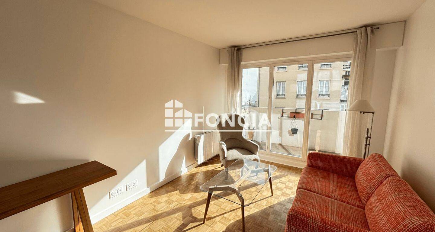 Appartement 2 pièces 42 m² · à Paris 15ème Arrondissement · 42,2 m² · 1 530 €/mois