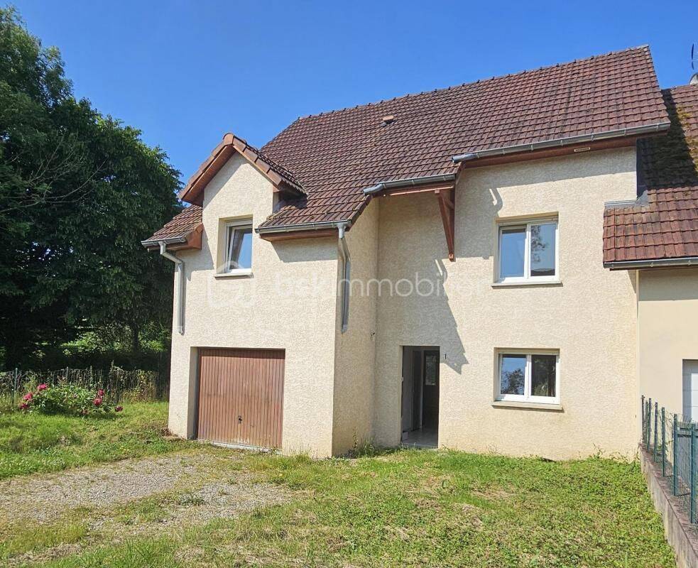 Maison 5 pièces 115 m² · à Foussemagne · 115 m² · 165 000 €