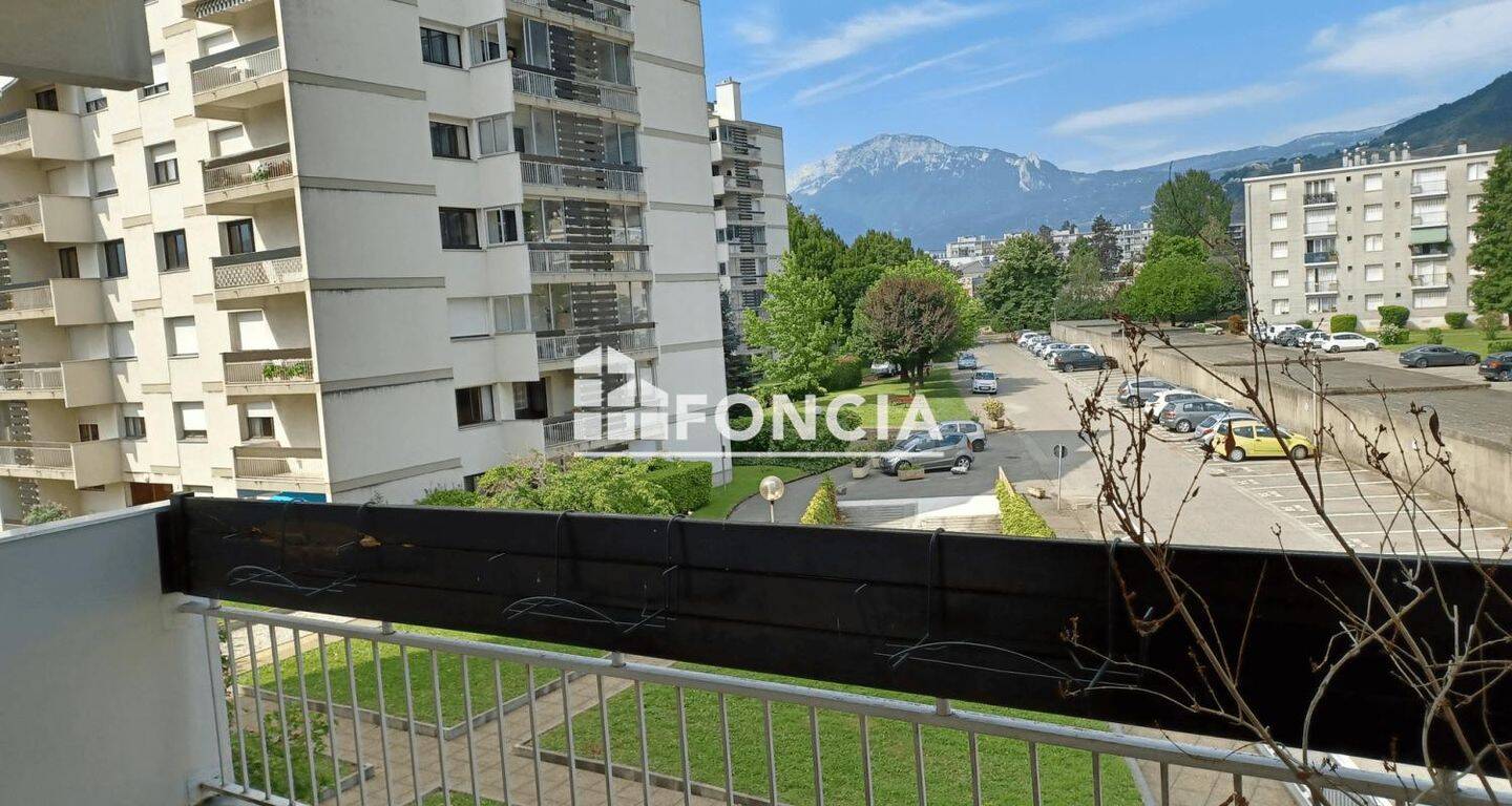 Appartement 3 pièces 67 m² · à Meylan · 67,2 m² · 924 €/mois