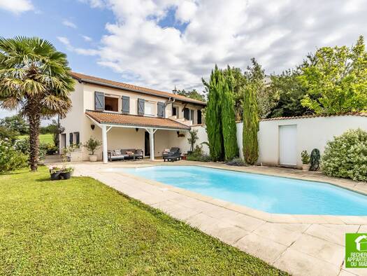 Villa à vendre 649 000 € 6 pièces 4 chambres 133 m² 821 m² de terrain Dommartin 69380