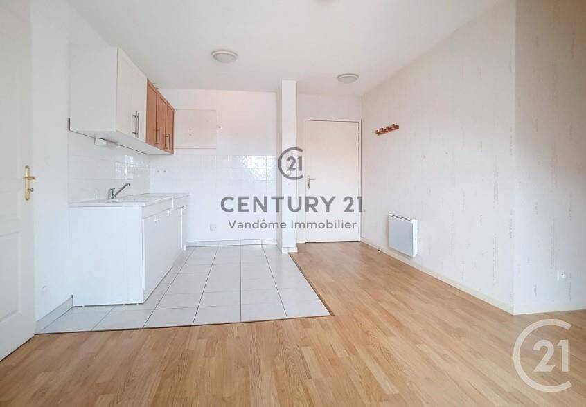 Appartement 2 pièces 36 m² · à Crépy-en-Valois · 36,3 m² · 660 €/mois