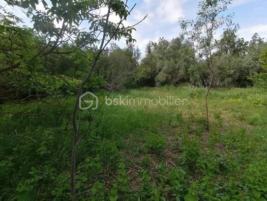 Terrain constructible à vendre 250 000 € 932 m² de terrain Abbaye-La Motte Villeneuve-lès-Avignon 30400