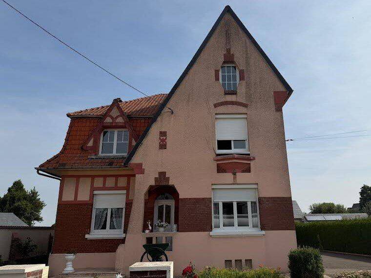 Maison 8 pièces 175 m² · à Formerie · 175 m² · 240 000 €