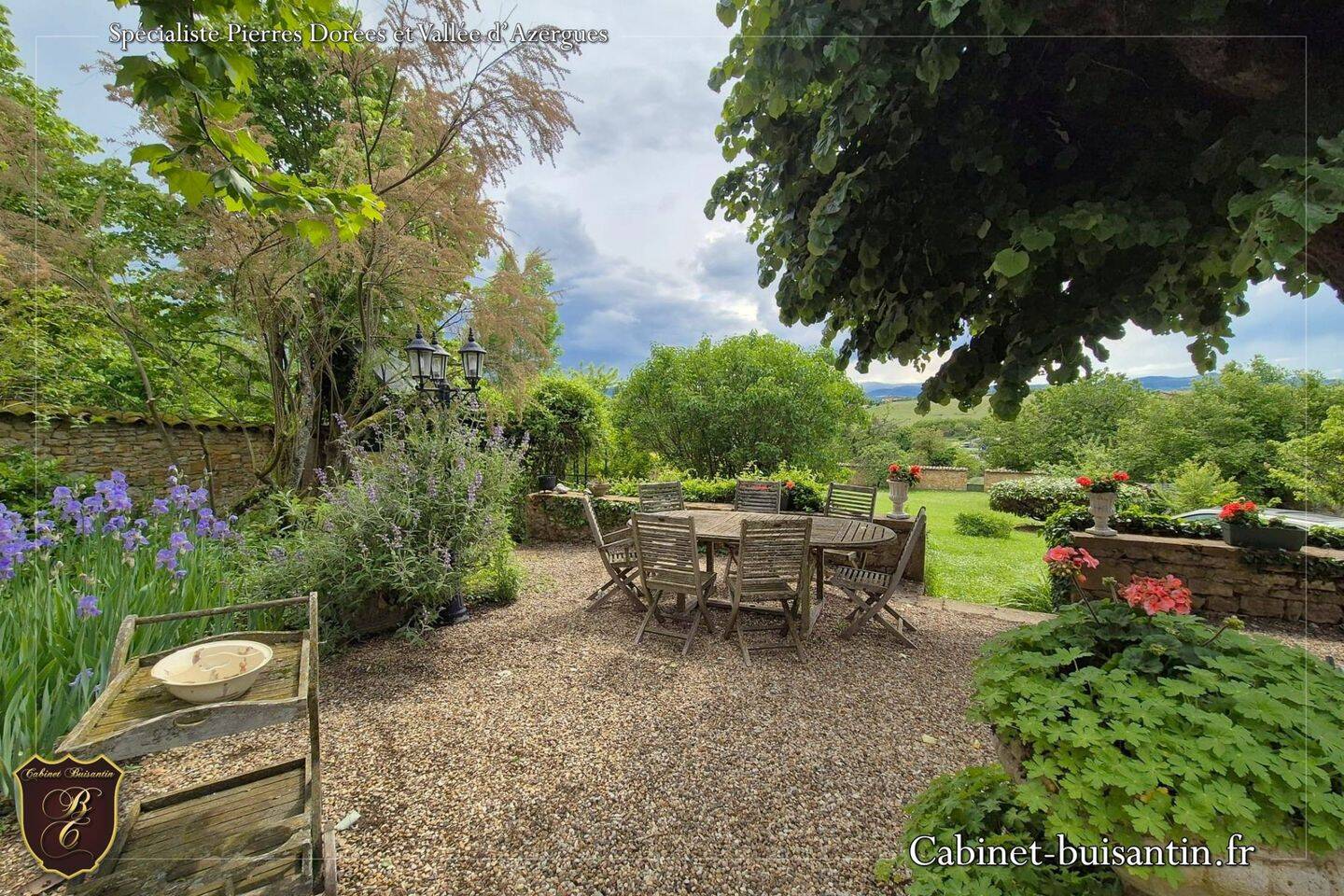 Maison 7 pièces 195 m² · à Val d'Oingt · 195 m² · 530 000 €
