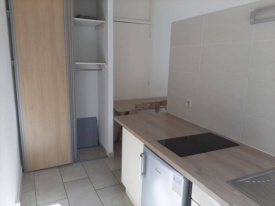 Appartement 1 pièce 20 m² · à Grenoble · 20 m² · 500 €/mois