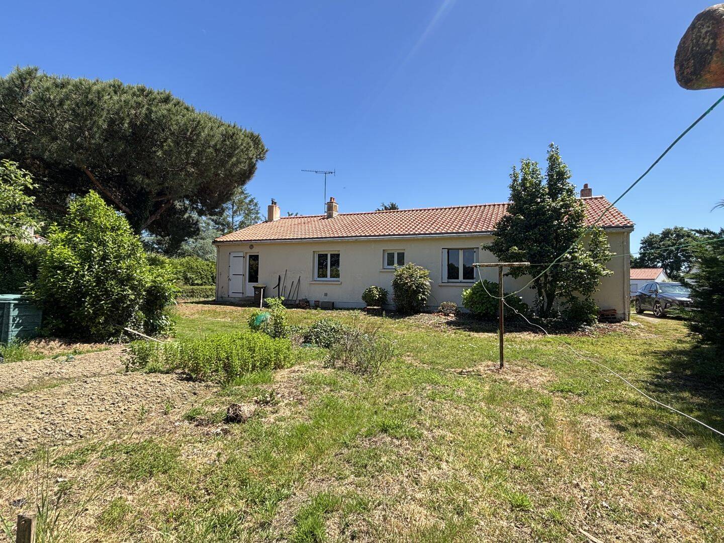 Maison 6 pièces 133 m² · à La Chapelle-Hermier · 132,6 m² · 250 800 €