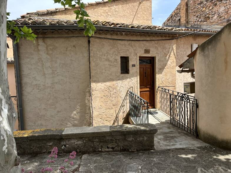 Maison à vendre 88 000 € 2 pièces 1 chambre 78 m² Le Barroux 84330