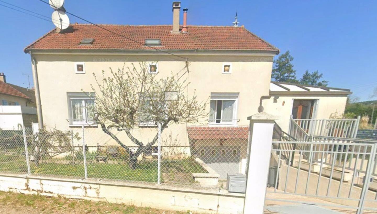 Maison 6 pièces 149 m² · à Chablis · 149 m² · 175 000 €