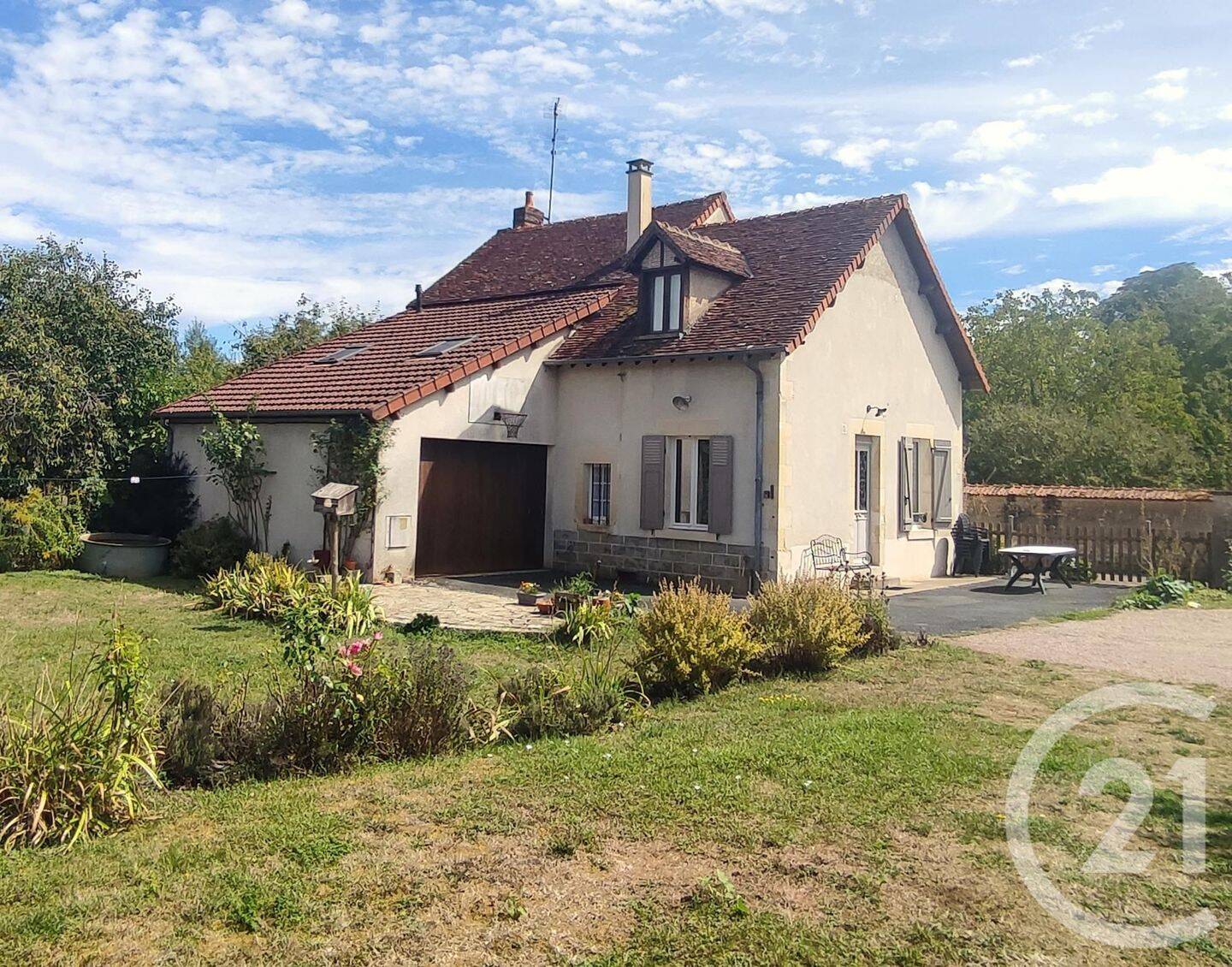 Maison 4 pièces 94 m² · à Donzy · 94 m² · 121 000 €