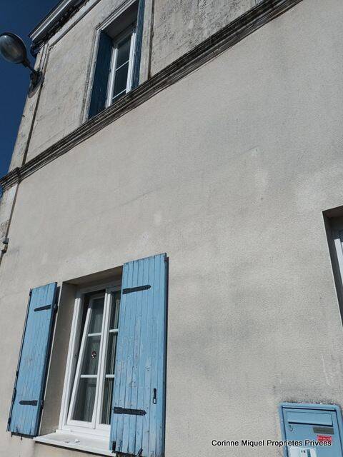 Maison 5 pièces 108 m² · à Mortagne-sur-Gironde · 108 m² · 120 000 €