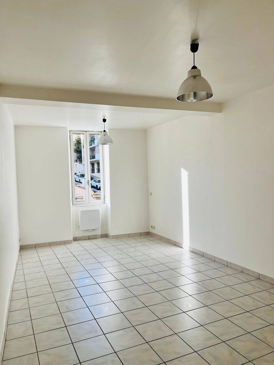 Appartement 1 pièce 27 m² · à Marseille 7ème Arrondissement · 27 m² · 675 €/mois