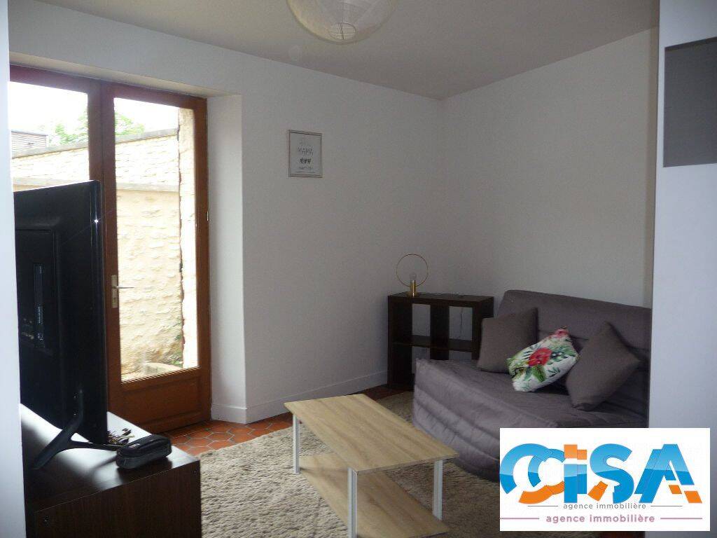 Appartement 1 pièce 25 m² · à Senlis · 24,6 m² · 670 €/mois