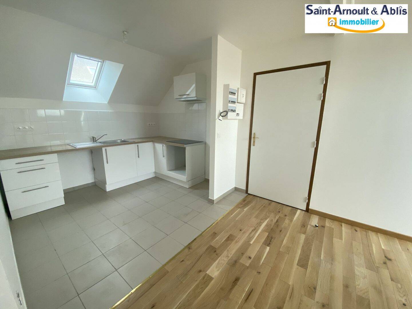 Appartement 3 pièces 40 m² · à Saint-Arnoult-en-Yvelines · 39,7 m² · 915 €/mois