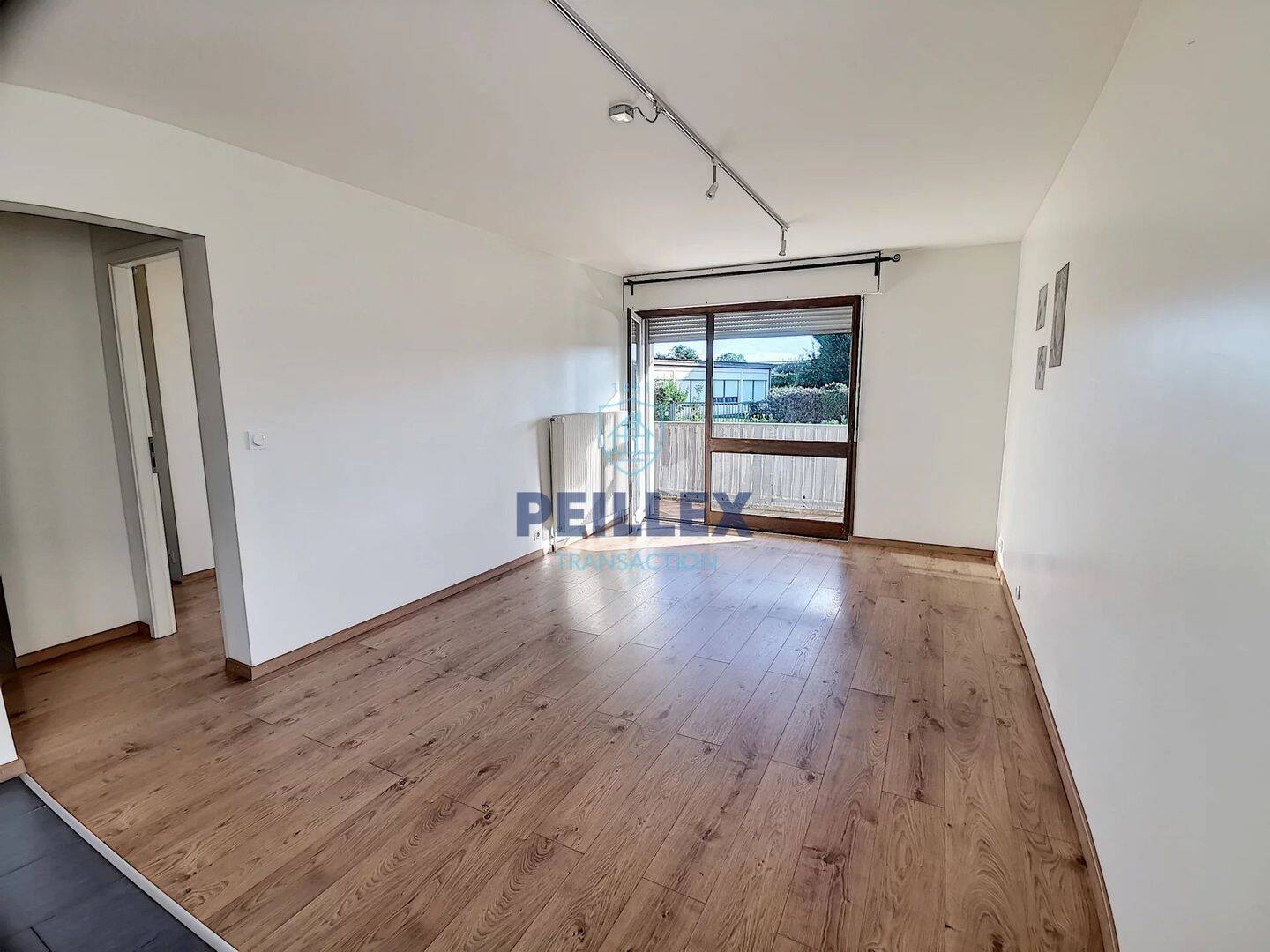 Appartement 2 pièces 43 m² · à Douvaine · 42,9 m² · 950 €